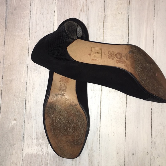 Moda Di Fausto Black Suede And Textured Pumps - Picture 5 of 8